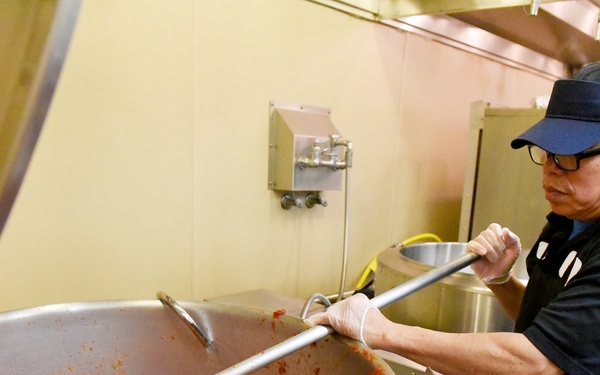 Prep kitchen lays foundation for providing 10,000 meals daily