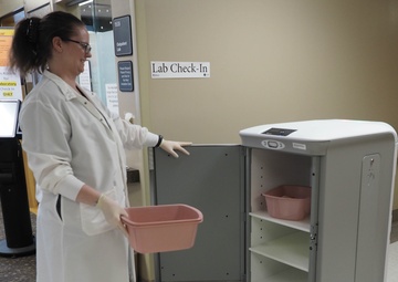 ‘Tugging’ along the hallways at Omaha VAMC