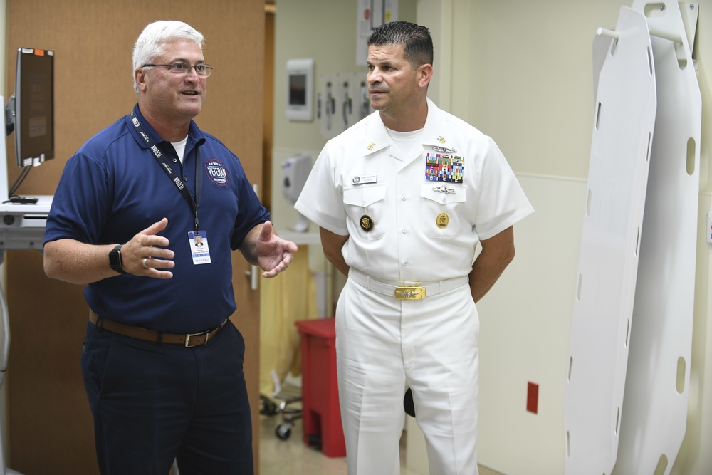 Force Master Chief James Osborne Tours Sanford Health, Veterans Club
