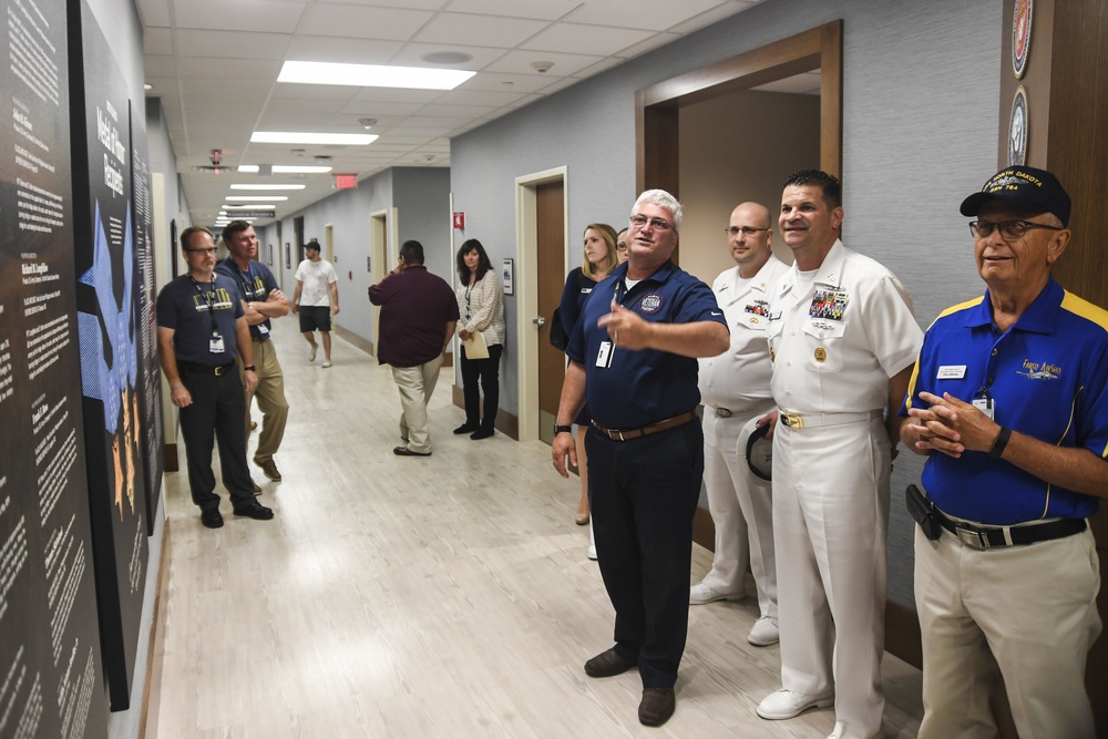 Force Master Chief James Osborne Tours Sanford Health, Veterans Club
