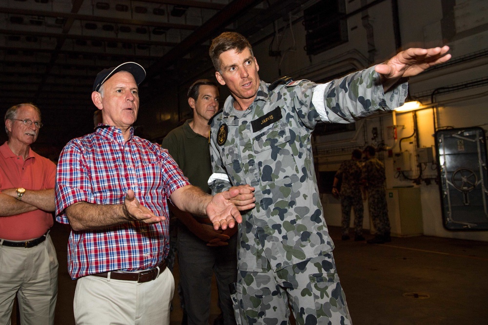 HMAS Adelaide (L01) hosts U.S. Representatives during RIMPAC