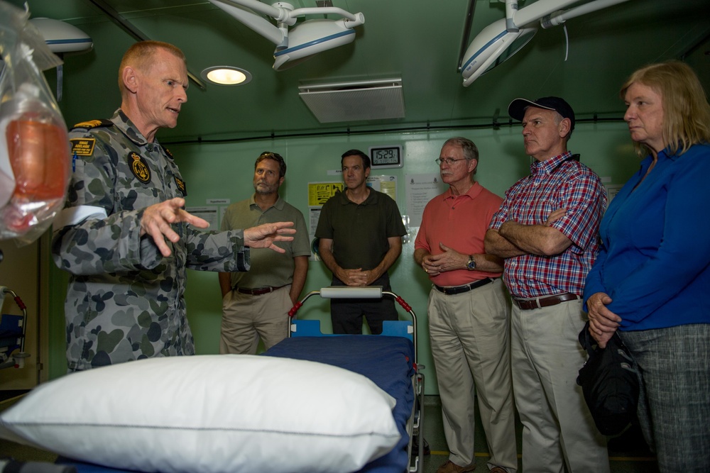 HMAS Adelaide (L01) hosts U.S. Representatives during RIMPAC