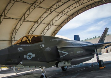 F-35s arrive to Hawaii