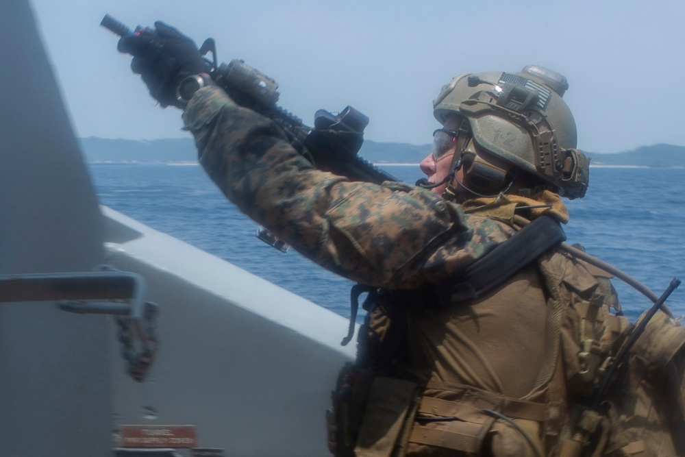 31st MEU MRF raids from the sea, air