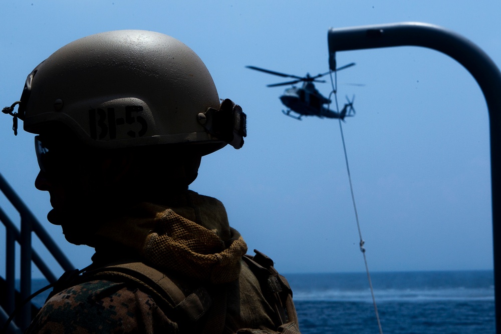 31st MEU MRF raids from the sea, air