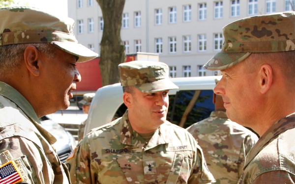 US Army G4's top general visits 1ID in Poland