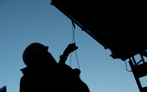 USS Preble conducts VBSS training