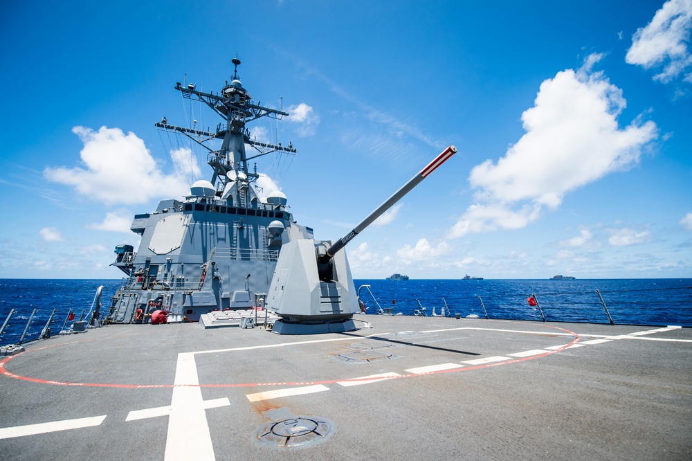 USS Dewey sails with partner nations during RIMPAC 2018 photo exercise