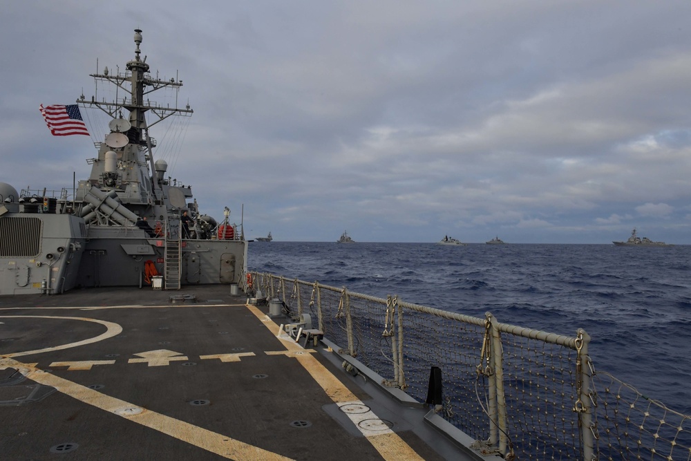 USS O’Kane sails with partner nations during RIMPAC 2018 photo exercise