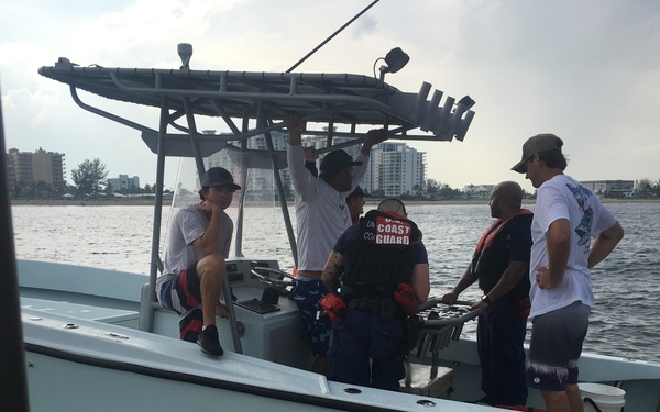 Coast Guard and FWC seize egg-bearing lobsters in Fort Lauderdale