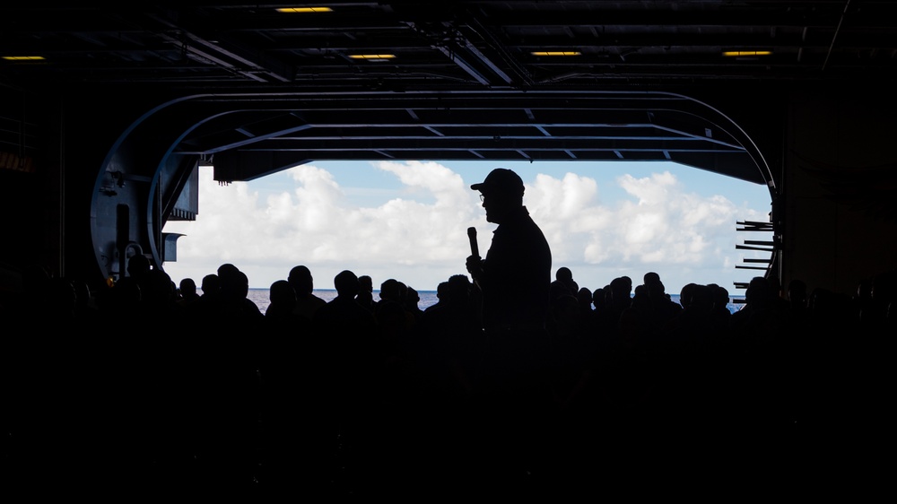 USS CARL VINSON OPERATIONS