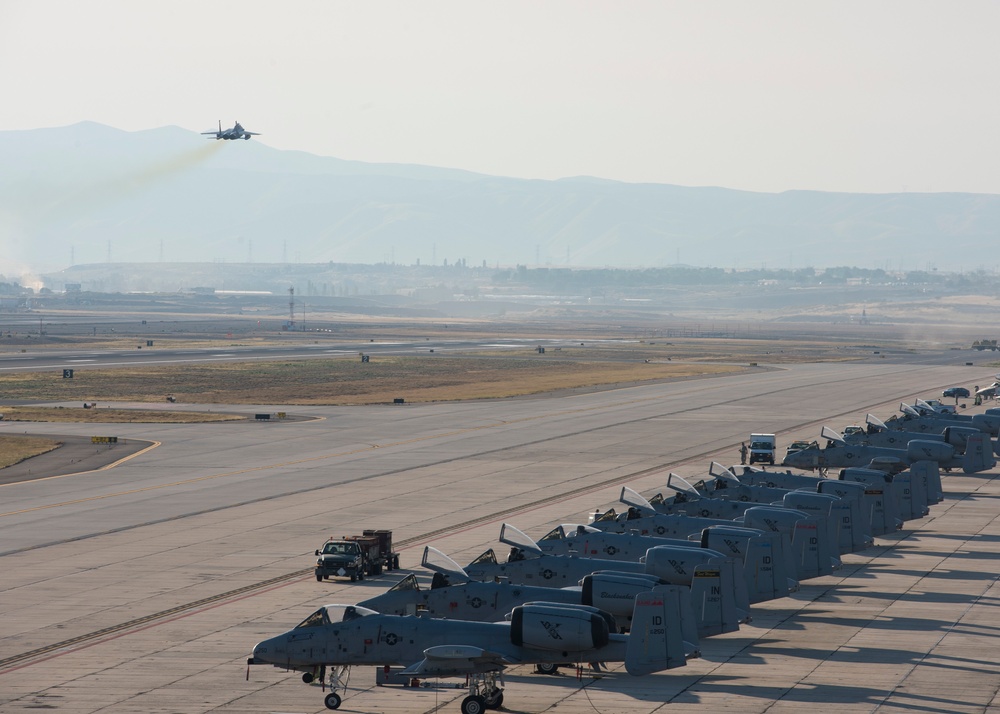 F-15Cs depart Gowen Field