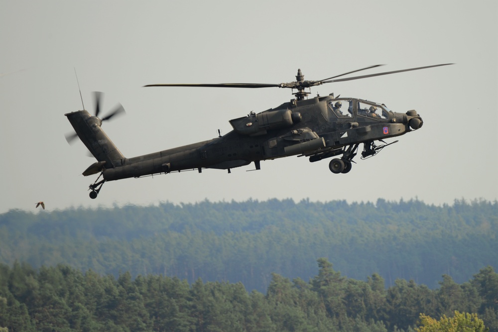 Apache Helicopter Traffic Pattern Training Flight