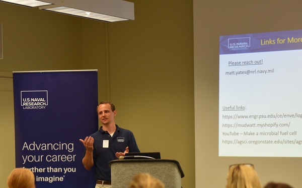 NRL Expertise Helps Smithsonian Educate Nation's Brightest Teachers