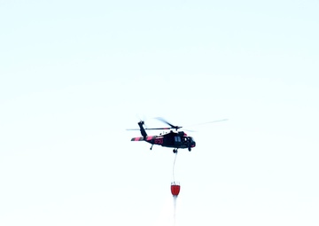 Cal Guard aviators prepare for wildfires with CAL FIRE