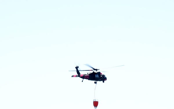 Cal Guard aviators prepare for wildfires with CAL FIRE