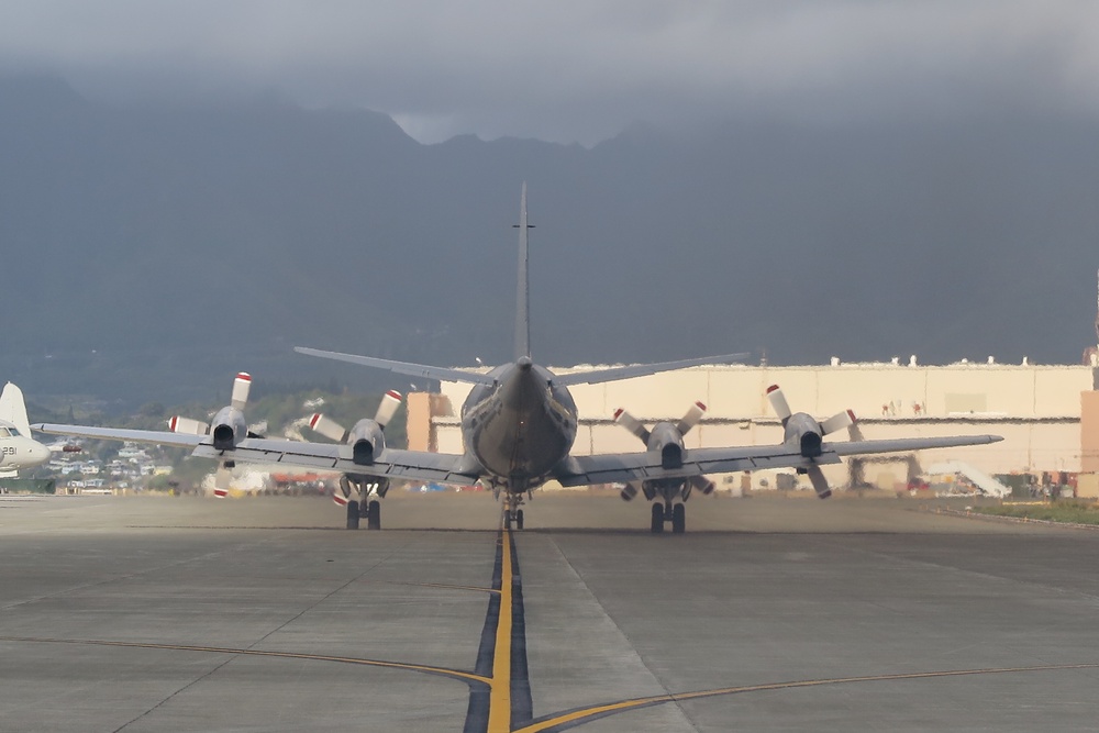 New Zealand Air Force's No. 5 Squadron participates submarine hunting exercise during RIMPAC 2018