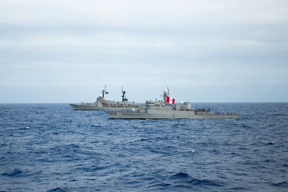 USS Preble (DDG 88) conducts photo exercise during RIMPAC.