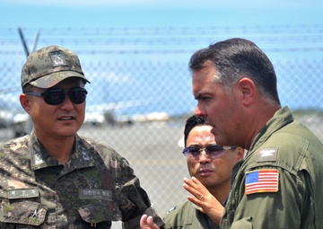 ROKN Adm. Visits CTF-172 during RIMPAC 2018