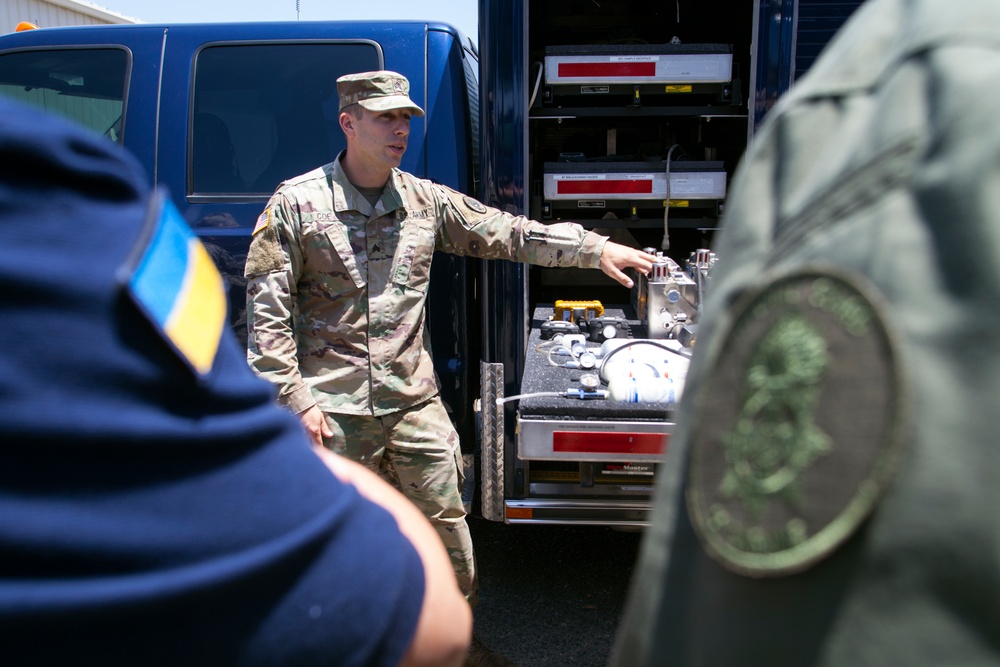 Ukrainian military and internal affairs leaders visit JFTB