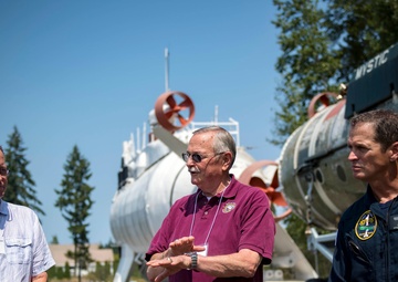 Keyport U.S. Naval Undersea Museum Hosts DSRV Reunion