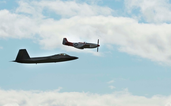 Raptor Demo Team zooms across Canada