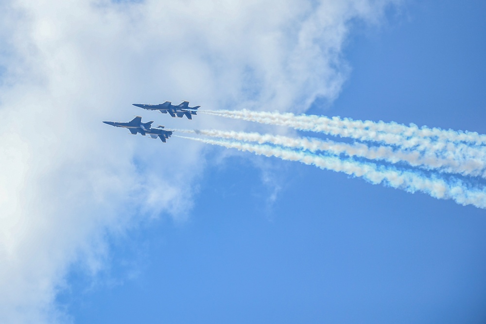 U.S. Navy Blue Angels Perform at Fargo-Moorhead Metro Navy Week