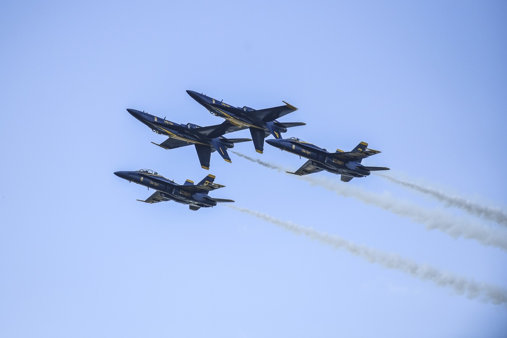 U.S. Navy Blue Angels Perform at Fargo-Moorhead Metro Navy Week