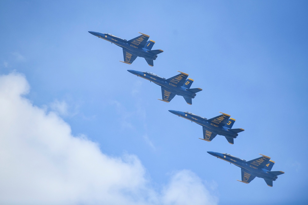 U.S. Navy Blue Angels Perform at Fargo-Moorhead Metro Navy Week