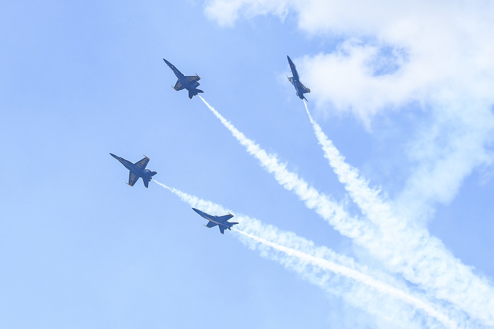 U.S. Navy Blue Angels Perform at Fargo-Moorhead Metro Navy Week