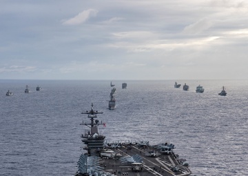Multinational fleet conducts RIMPAC 2018 photo exercise