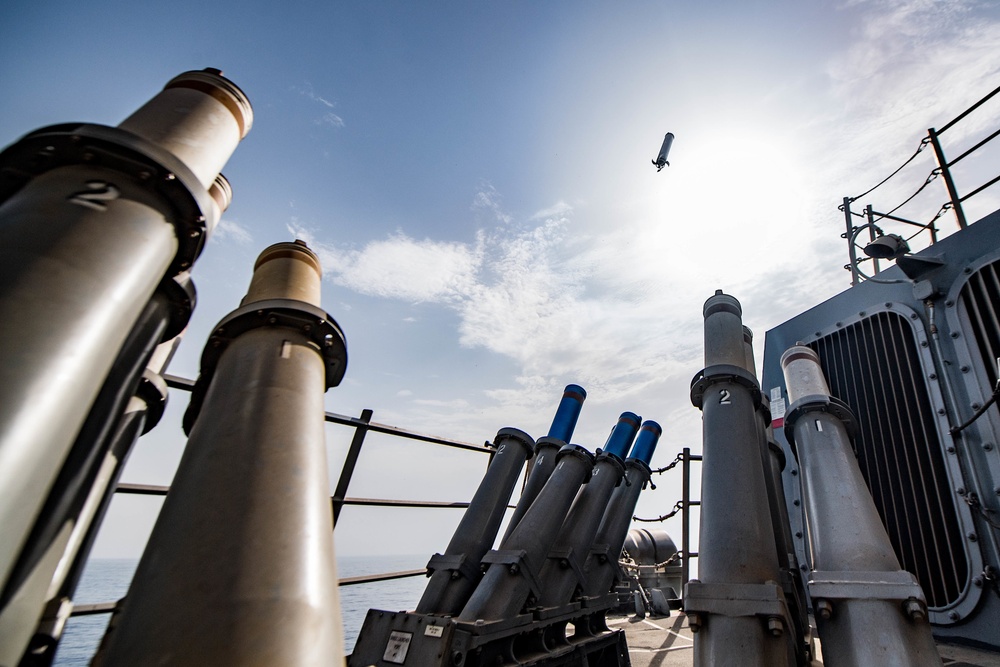 USS Jason Dunham (DDG 109) launches chaff