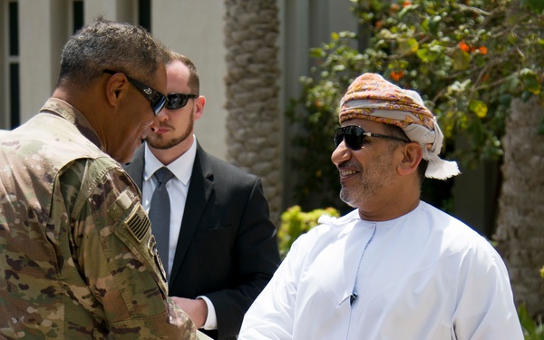 U.S. Army Lt. Gen. Michael X. Garrett visits new Facilities in Oman