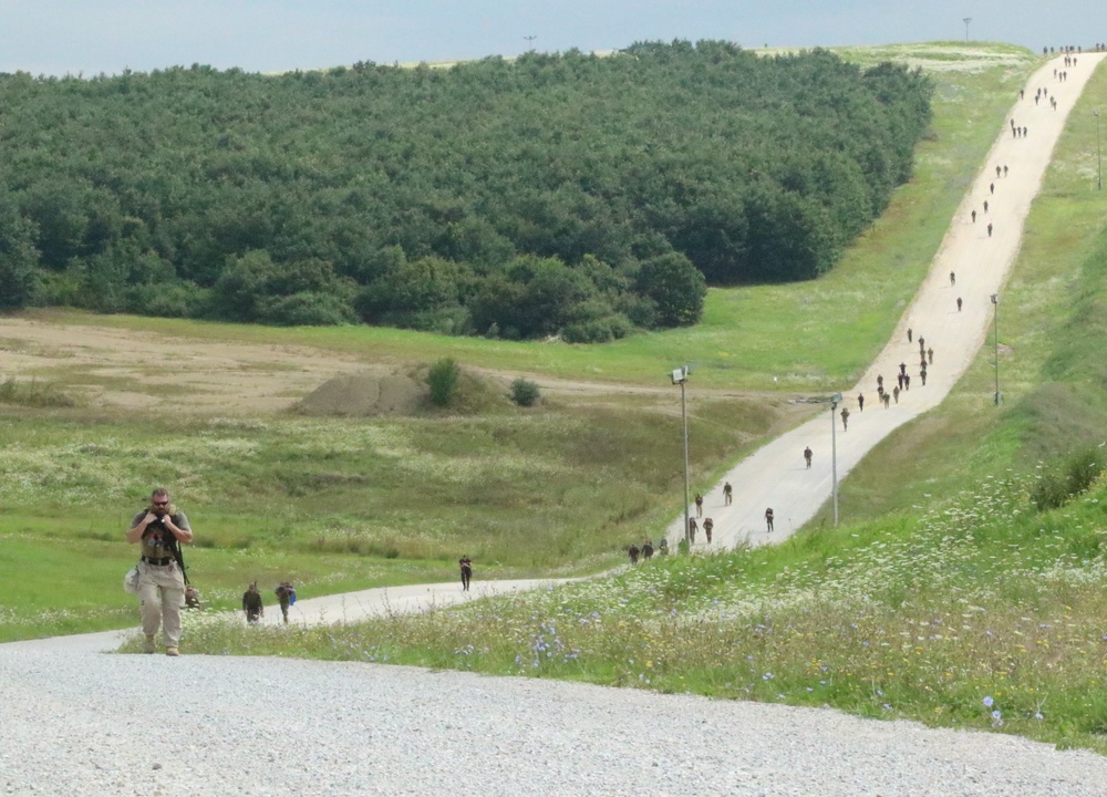 22K for 22 A Day: Camp Bondsteel march for Soldiers in need