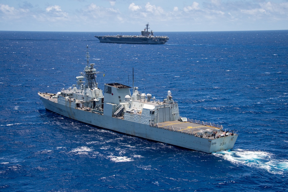 HMCS Vancouver sails with partner nations during RIMPAC