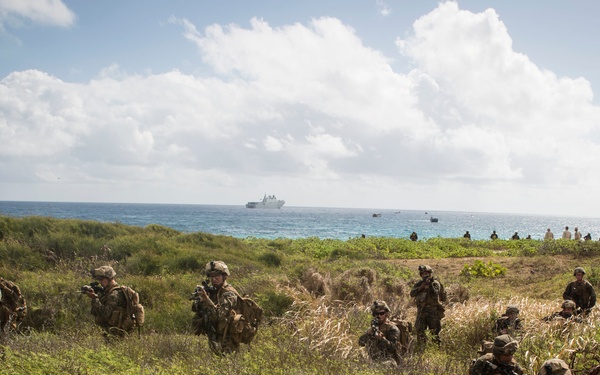 RIMPAC participants conduct Amphibious Landing Demonstration