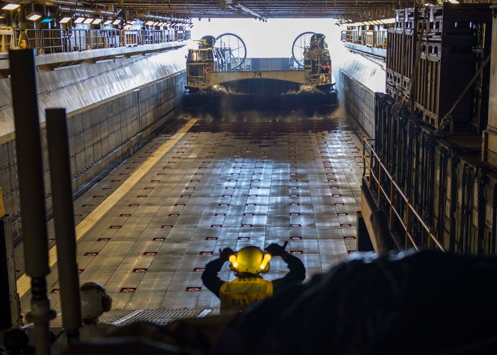 Essex Amphibious Ready Group and 13th Marine Expeditionary Group Exercise