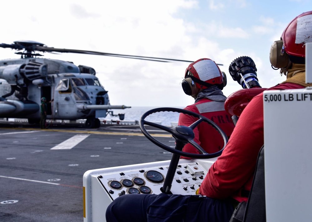 Essex Amphibious Ready Group and 13th Marine Expeditionary Group Exercise