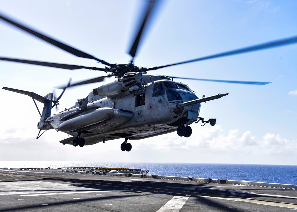 Essex Amphibious Ready Group and 13th Marine Expeditionary Group Exercise