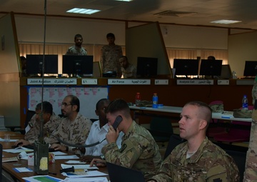 Task Force Spartan, Emirati Army soldiers join forces for Iron Union 7