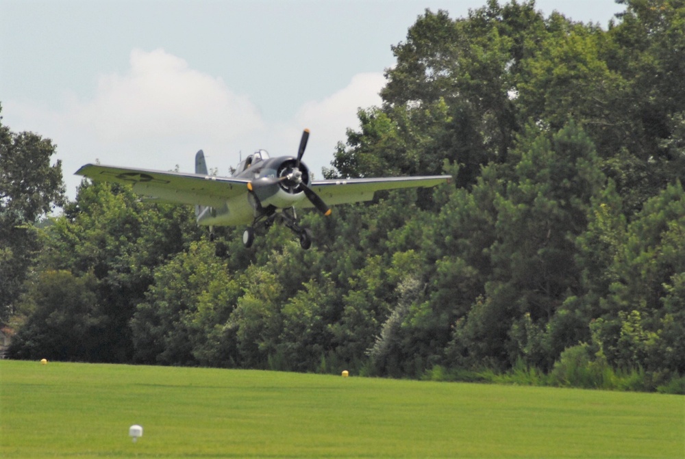 FM-2 Wildcat comes in for a landing