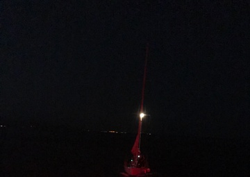Coast Guard assists sailboat taking on water off Big Island