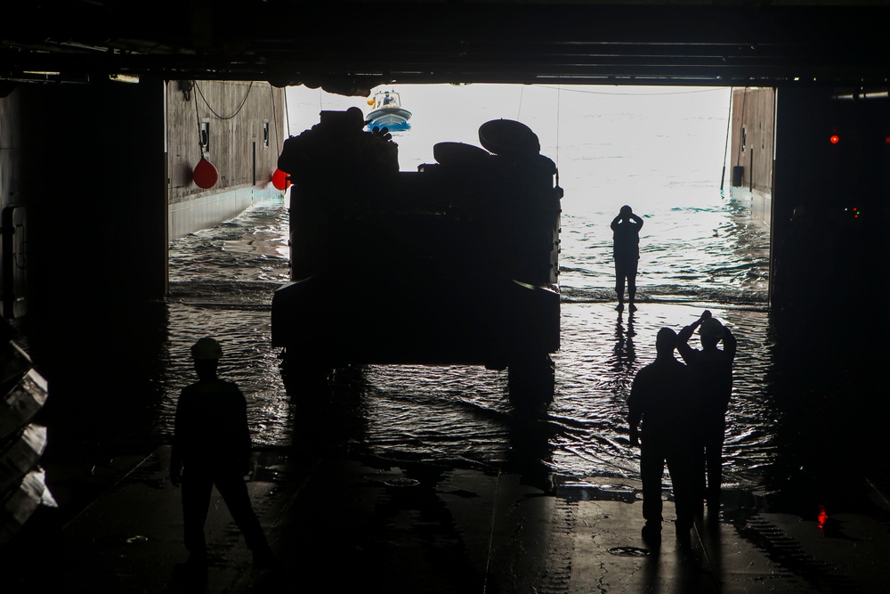 U.S. Marines land aboard Philippine LD 602 for ramp certification