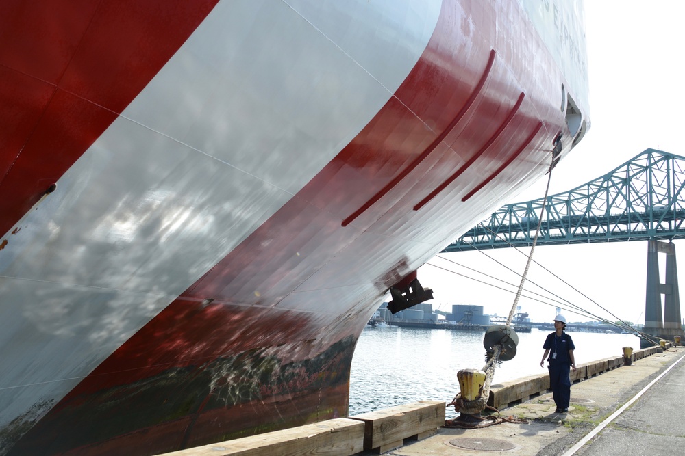 Coast Guard prevention team conducts vessel safety and security inspection