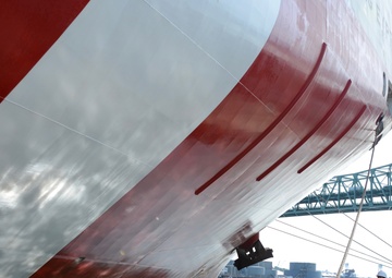 Coast Guard prevention team conducts vessel safety and security inspection