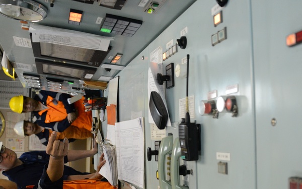 Coast Guard prevention team conducts vessel safety and security inspection