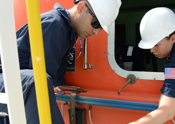 Coast Guard prevention team conducts vessel safety and security inspection