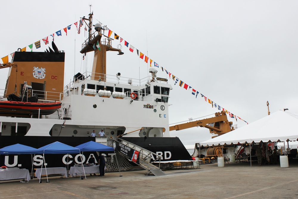 Coast Guard Cutter Aspen receives new commanding officer