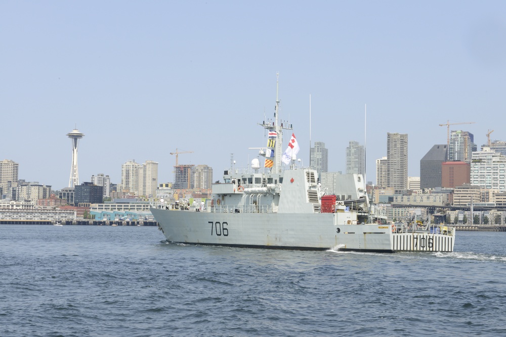 Coast Guard participates in Seattle's 69th Annual Seafair Parade of Ships