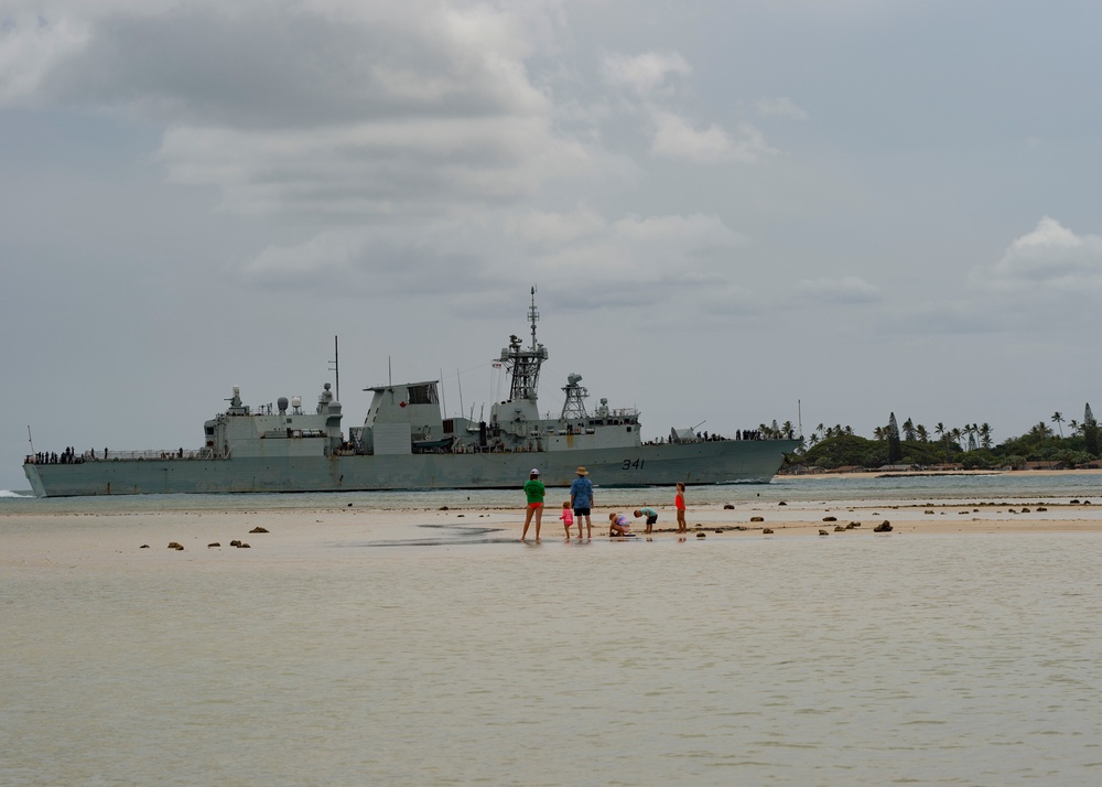 Royal Canadian Navy frigate HMCS Ottawa returns to Pearl Harbor